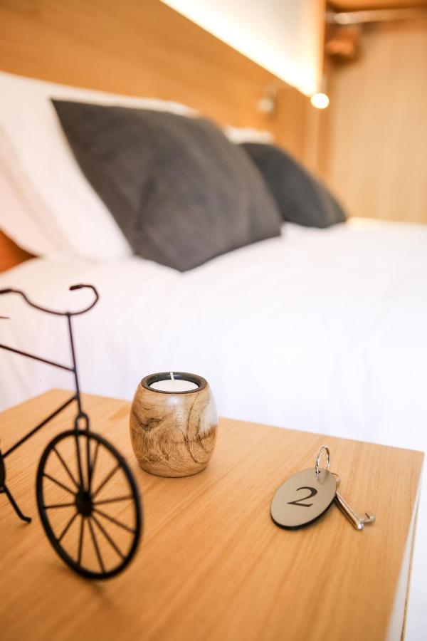 Bed And Bike เวโรนา ภายนอก รูปภาพ